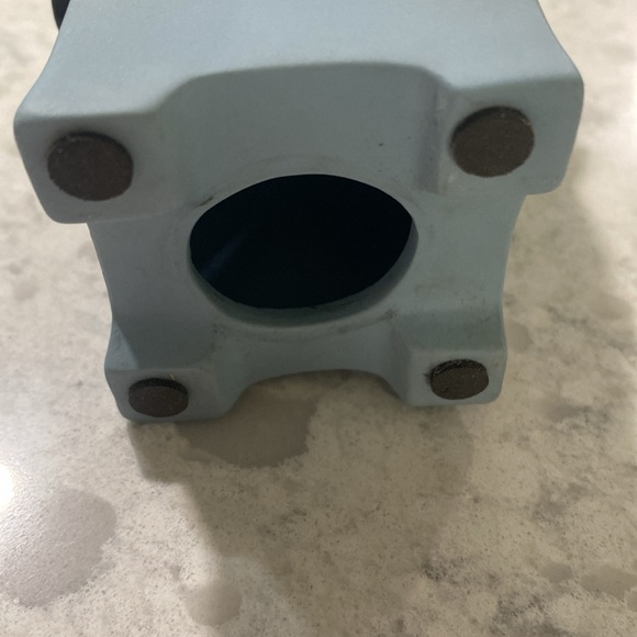 Suess Safe-Dr. Seuss figurine collection - Picture 8 of 8